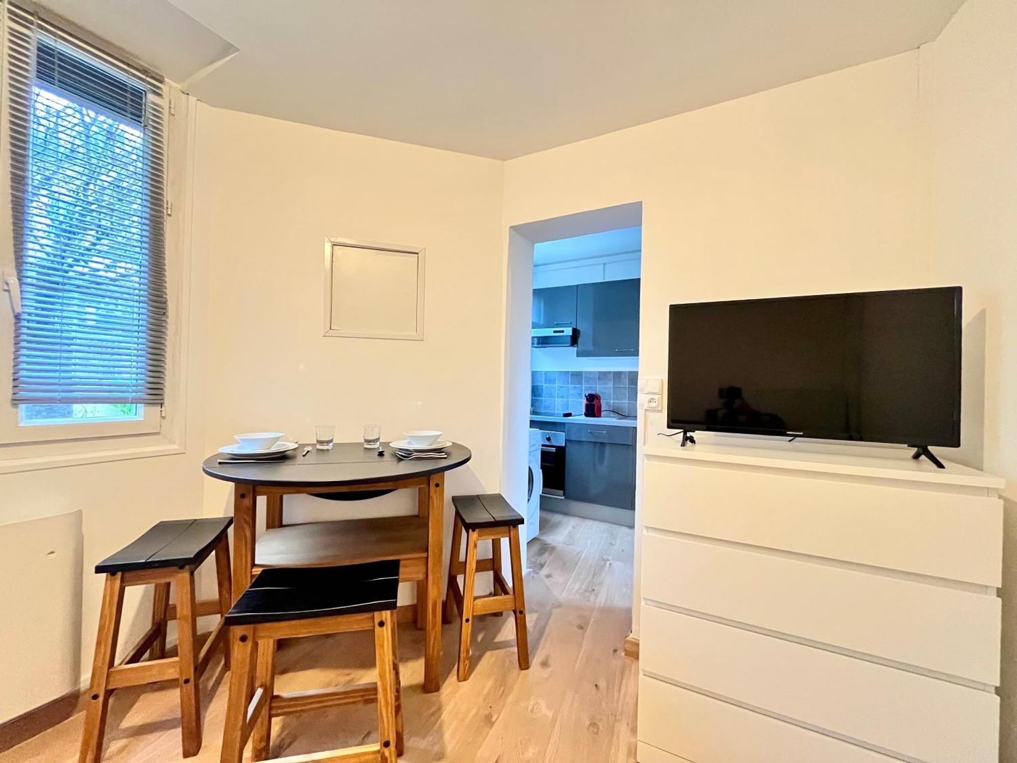 Studio A 10 Minutes De Marche Du Coeur De La Ville Angoulême Eksteriør billede